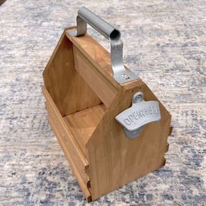 Wooden 6-Pack Beer Bottle Caddy / Holder with Bottle Opener